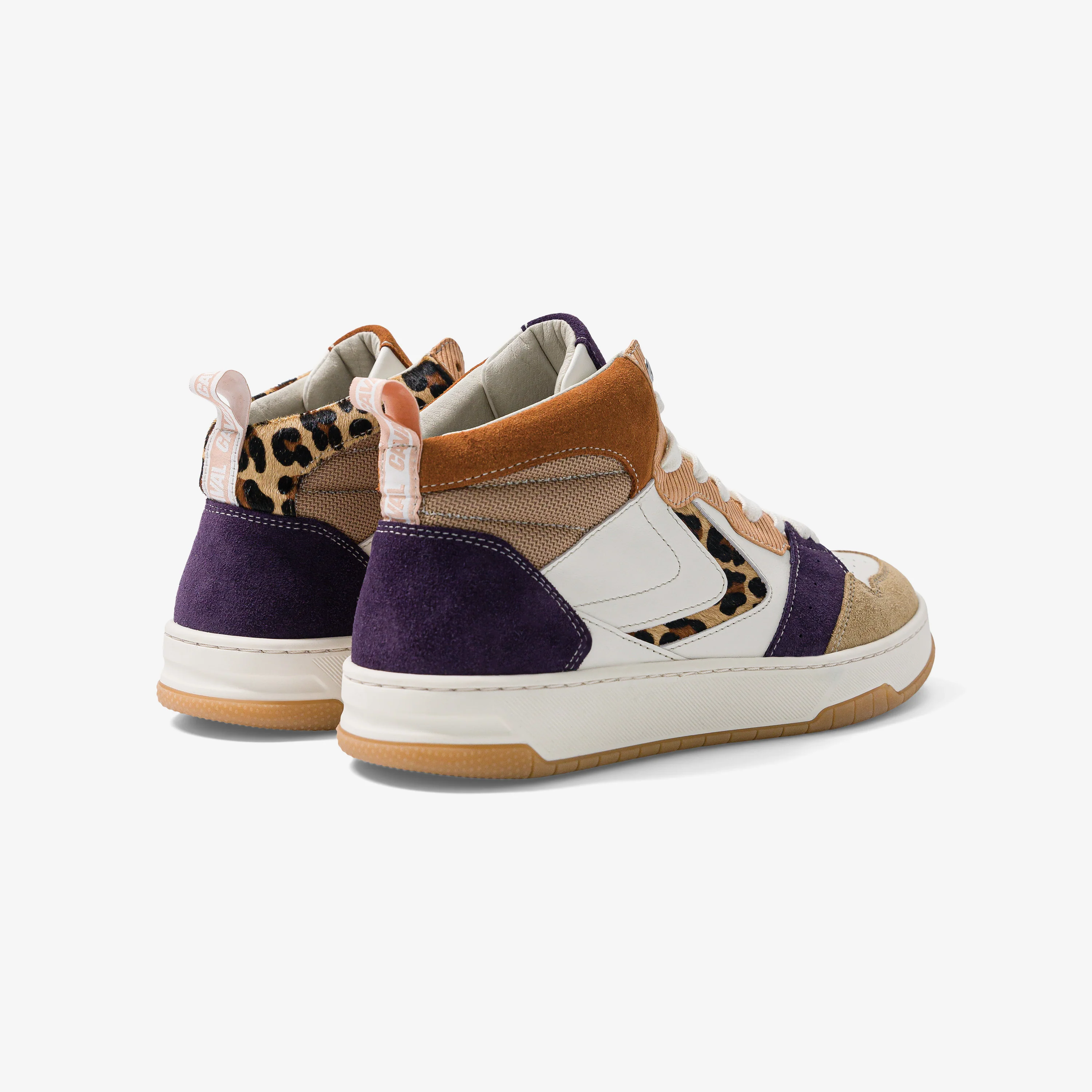 Velvet Leo - Image 7