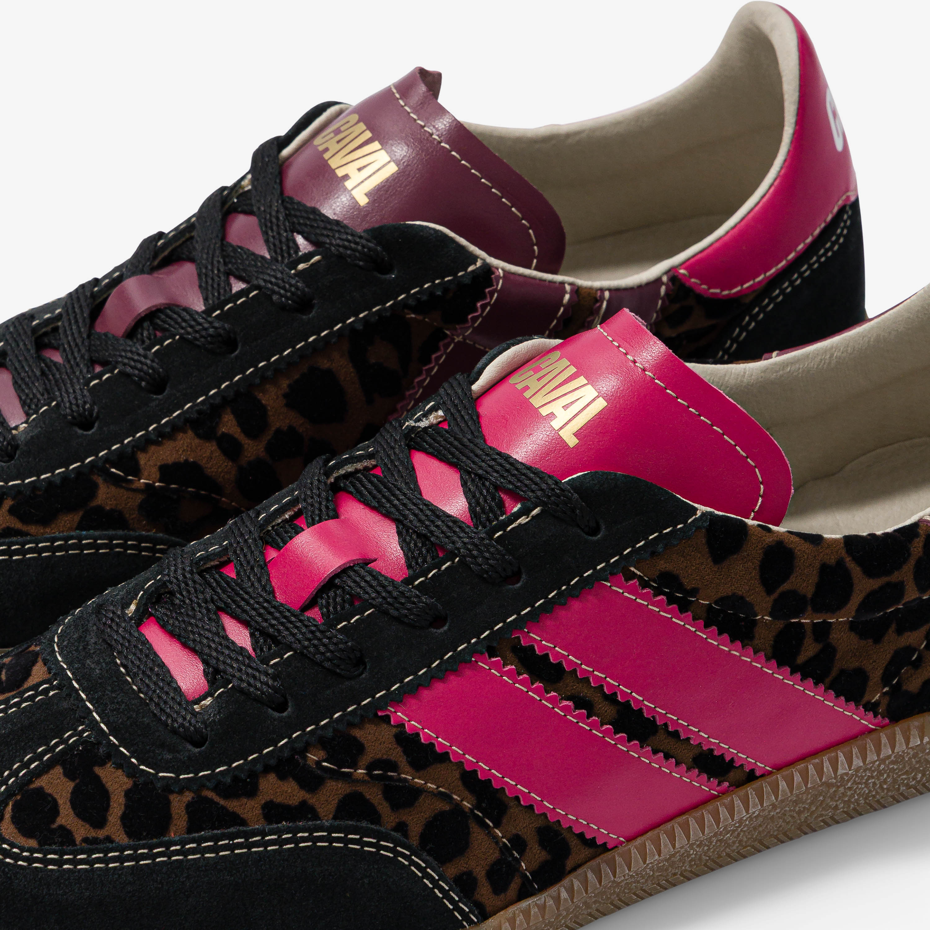 Velvet Roar - Image 4